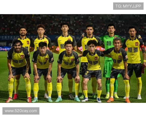 赛后分析广州足球队与重庆足球队的战术意识与表现对比 赛后分析广州足球队与重庆足球队的战术意识与表现对比