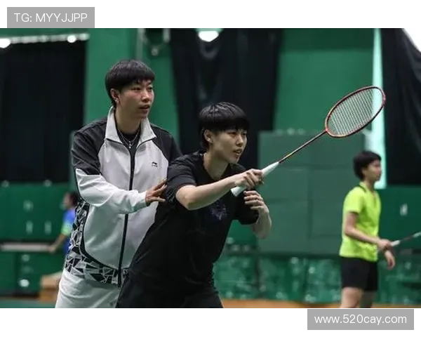 成都羽毛球队状态分析与未来发展展望探讨