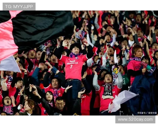 成都迎来足球巨星的盛大时刻球迷们热情期待他的到来 成都迎来足球巨星的盛大时刻球迷们热情期待他的到来